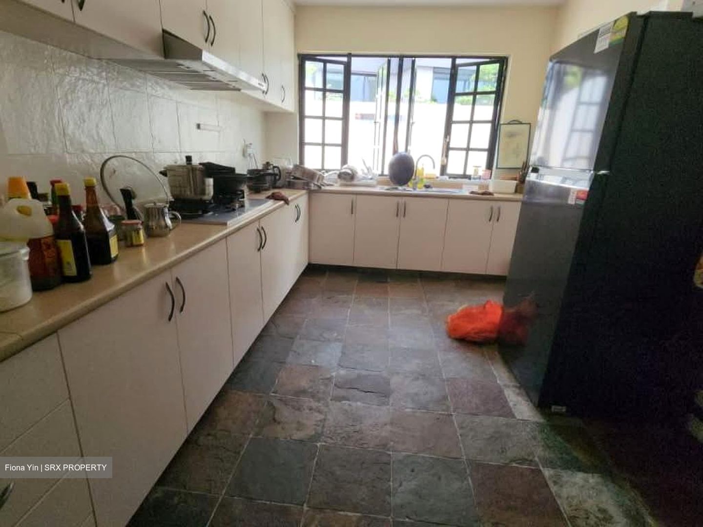 Holland Gardens (D10), Semi-Detached #565598761